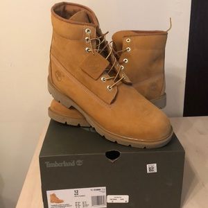 Men’s Size 12 Tan Timberland Boots